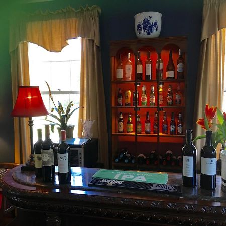 Oak Manor Inn Hartsville Buitenkant foto