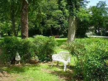 Oak Manor Inn Hartsville Buitenkant foto